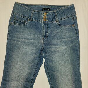 d. Jeans Ladies' stretch waist jeans in size 12/  32" waist